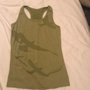 Oiselle Flyout Tank S